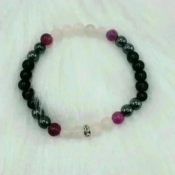 Black, Violet & Pink 6mm Stones beaded Bracelet - Picture 5 of 6
